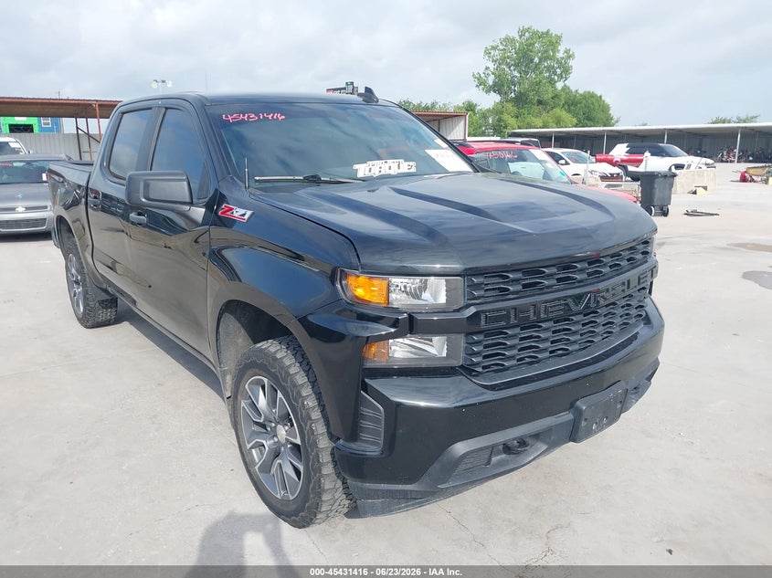 2021 Chevrolet Silverado VIN 3GCUYEED9MG188571 — IAAI salvage auction photo