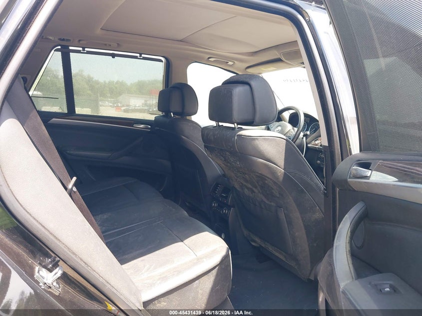 2009 BMW X5 VIN 5UXFE43589L268136 IAAI salvage auction — NORMAL WEAR, Clear-Dealer Only (Maryland), sold $425 on 2026-07-16 (photo 8)