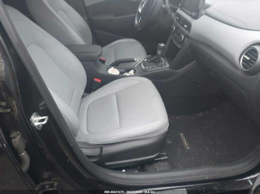 2019 Hyundai Kona VIN KM8K5CA50KU329794 IAAI salvage auction — EXTERIOR BURN, Salvage (Massachusetts), sold $4,875 on 2026-07-14 (photo 5)