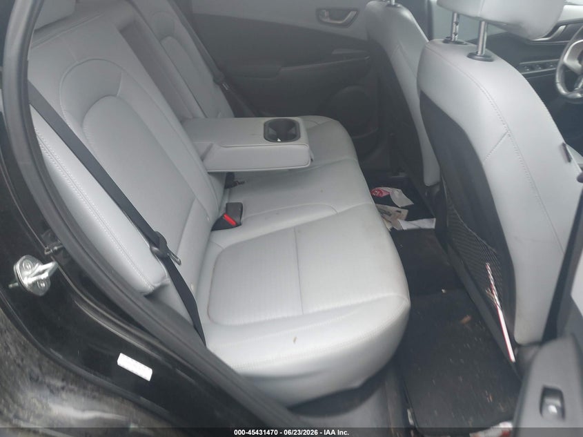 2019 Hyundai Kona VIN KM8K5CA50KU329794 IAAI salvage auction — EXTERIOR BURN, Salvage (Massachusetts), sold $4,875 on 2026-07-14 (photo 8)