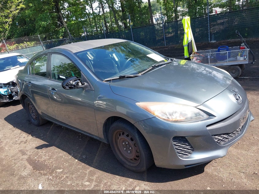 2013 Mazda 3 VIN JM1BL1TF3D1768139 IAAI salvage auction — NORMAL WEAR, Clear (Virginia), sold $775 on 2026-07-23 (photo 1)