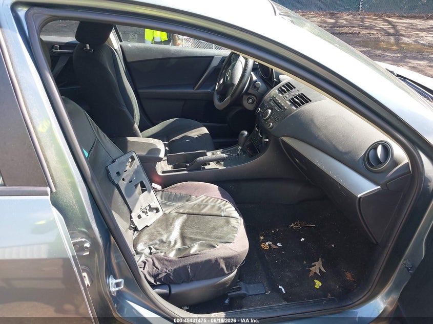 2013 Mazda 3 VIN JM1BL1TF3D1768139 IAAI salvage auction — NORMAL WEAR, Clear (Virginia), sold $775 on 2026-07-23 (photo 5)