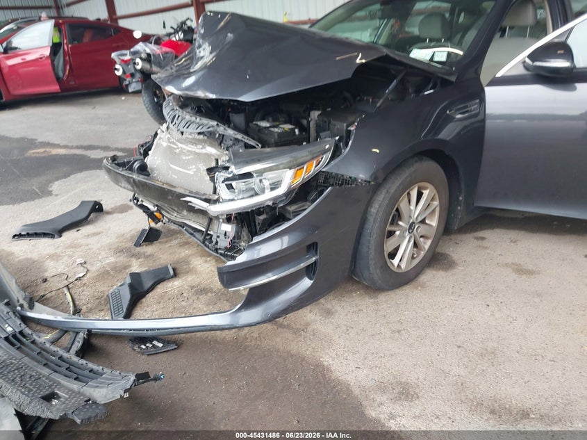 2017 Kia Optima VIN 5XXGT4L33HG153713 IAAI salvage auction — FRONT END, Mv-907A (New York), sold $425 on 2026-07-16 (photo 6)