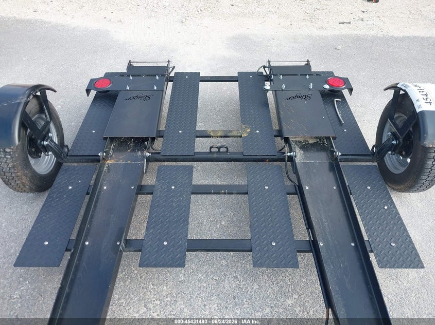 2018 Utility Motorcycle trailer VIN 2TYUSA1A8JA009333 IAAI salvage auction — NORMAL WEAR, Bill Of Sale (Texas), sold $425 on 2026-07-30 (photo 8)