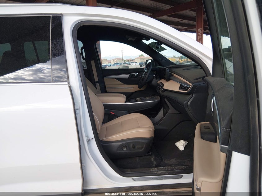 2026 Buick Enclave VIN 5GAEVAKS2TJ291659 IAAI salvage auction — UNKNOWN, Clear (Colorado), sold $13,700 on 2026-07-10 (photo 5)