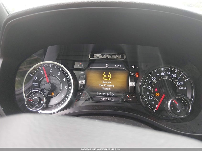 2020 Ram 1500 VIN 1C6SRFFTXLN134970 IAAI salvage auction — RIGHT FRONT, Salvage Title, sold $6,300 on 2026-07-22 (photo 7)