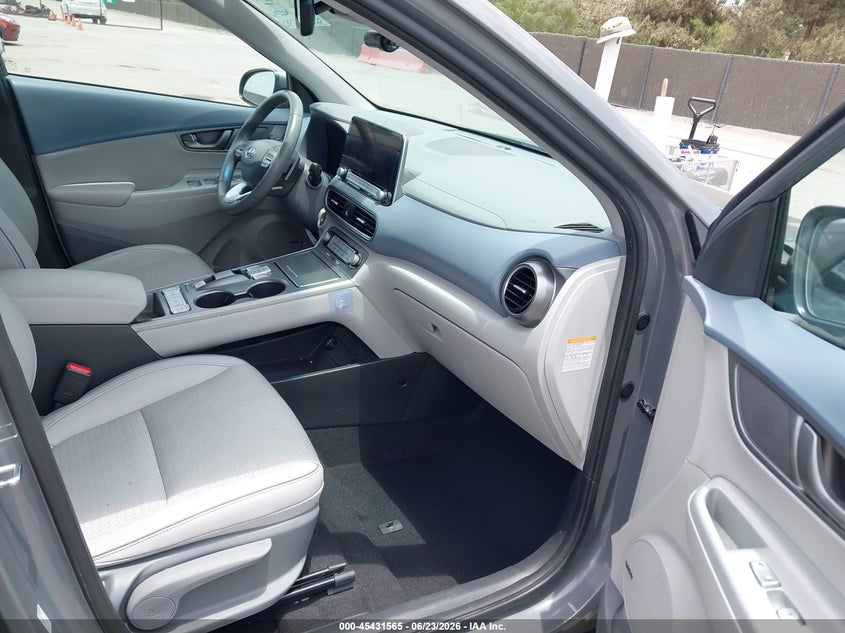 2021 Hyundai Kona VIN KM8K53AG1MU131570 IAAI salvage auction — RIGHT FRONT, Salvage (California), sold $6,100 on 2026-08-02 (photo 5)
