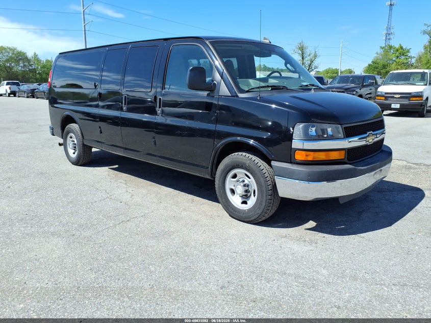 2016 Chevrolet Express 3500 VIN 1GAZGPFG5G1313851 — IAAI salvage auction photo