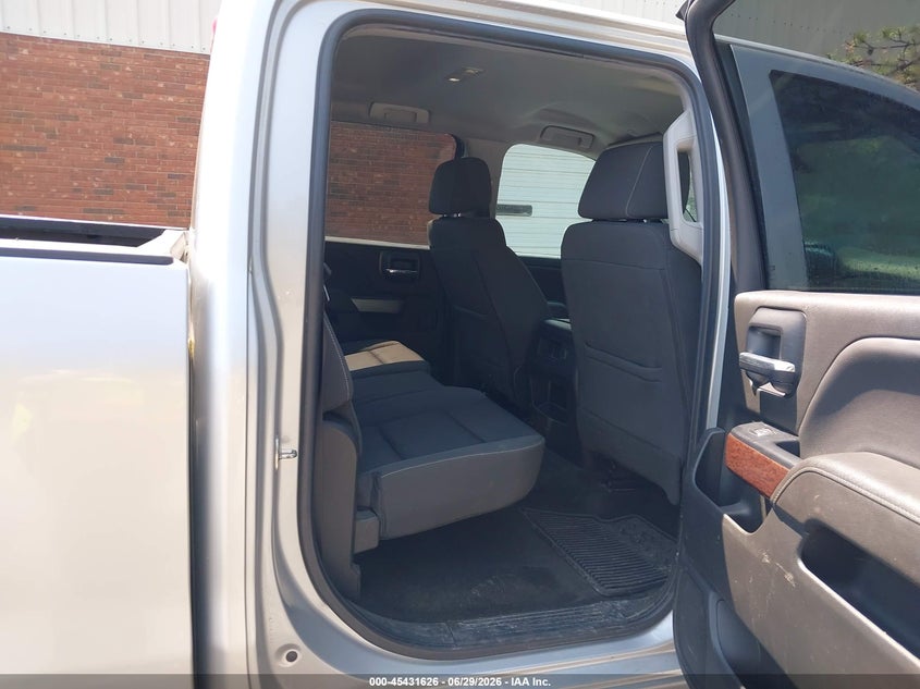 2018 Chevrolet Silverado 2500 VIN 1GC1KVEY0JF119949 IAAI salvage auction — NORMAL WEAR, Sf97 (New York), sold $18,400 on 2026-07-31 (photo 8)