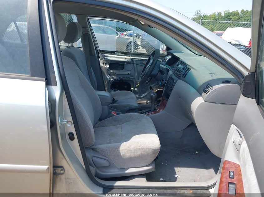 2004 Toyota Corolla VIN JTDBR32E842018068 IAAI salvage auction — LEFT SIDE, Clear (Virginia), sold $625 on 2026-07-20 (photo 5)