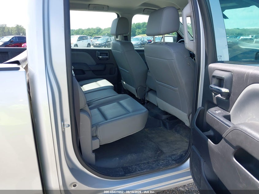 2018 Chevrolet Silverado 2500 VIN 1GC1KUEG5JF258086 IAAI salvage auction — NORMAL WEAR, Sf97 (Maryland), sold $26,200 on 2026-07-21 (photo 8)