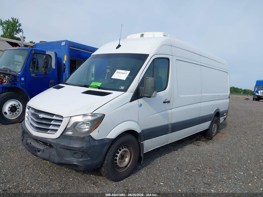 2018 Freightliner Sprinter 2500 VIN WDYPE8CD6JP614707 IAAI salvage auction — Burn Engine, Salvage - Greater Than 75% (Maryland), sold $2,450 on 2026-07-29 (photo 2)