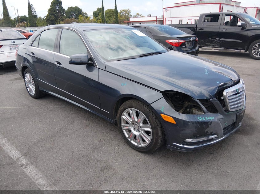 2013 Mercedes-benz E-klasse VIN WDDHF5KBXDA722675 IAAI salvage auction — FRONT END, Salvage (California), sold $2,400 on 2026-08-06 (photo 1)