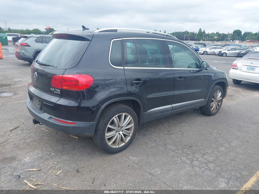 2013 Volkswagen Tiguan VIN WVGBV3AX0DW610969 IAAI salvage auction — NORMAL WEAR, Clear-Dealer Only (Oregon), sold $900 on 2026-07-09 (photo 4)
