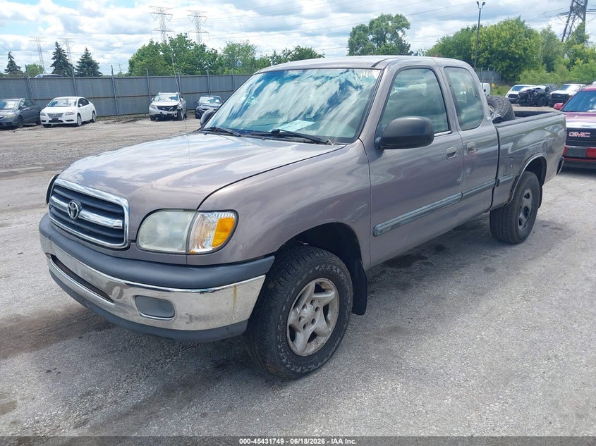 2001 Toyota Tundra VIN 5TBRN34141S216566 IAAI salvage auction — NORMAL WEAR, Clear (Illinois), sold $750 on 2026-07-20 (photo 2)
