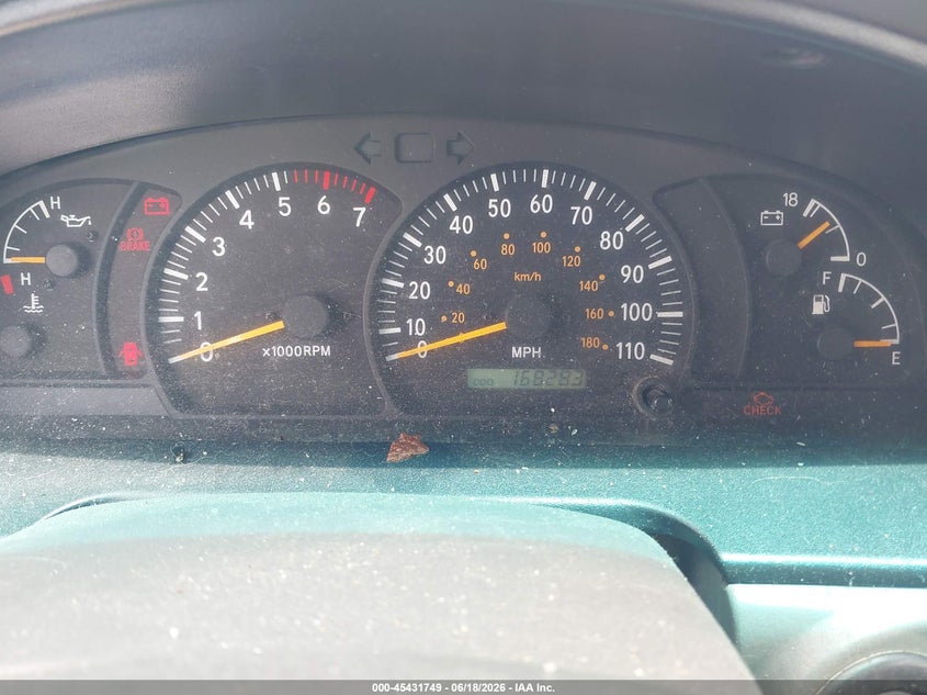 2001 Toyota Tundra VIN 5TBRN34141S216566 IAAI salvage auction — NORMAL WEAR, Clear (Illinois), sold $750 on 2026-07-20 (photo 7)