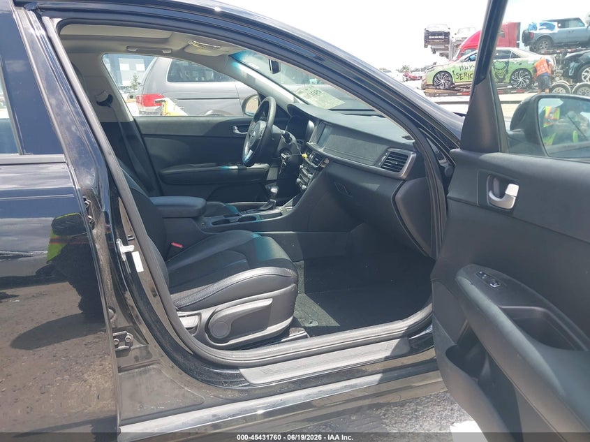 2018 Kia Optima VIN 5XXGT4L35JG188081 IAAI salvage auction — REAR END, Rebuildable (Florida), sold $1,700 on 2026-07-21 (photo 5)