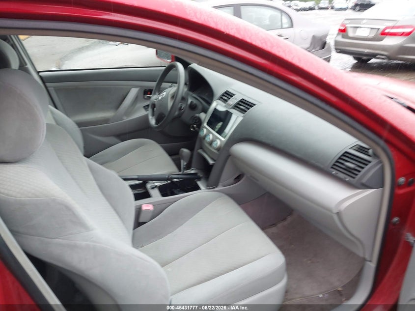 2007 Toyota Camry VIN JTNBE46K673036905 IAAI salvage auction — NORMAL WEAR, Salvage (Texas), sold $450 on 2026-07-24 (photo 5)