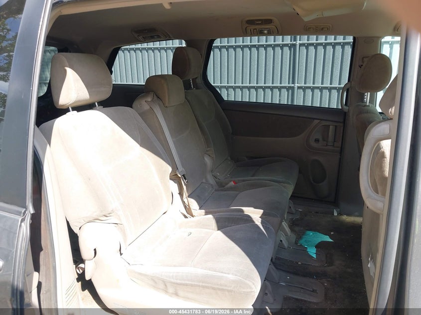 2005 Toyota Sienna VIN 5TDZA23C55S360486 IAAI salvage auction — SIDE, Clear (New Jersey), sold $625 on 2026-07-15 (photo 8)