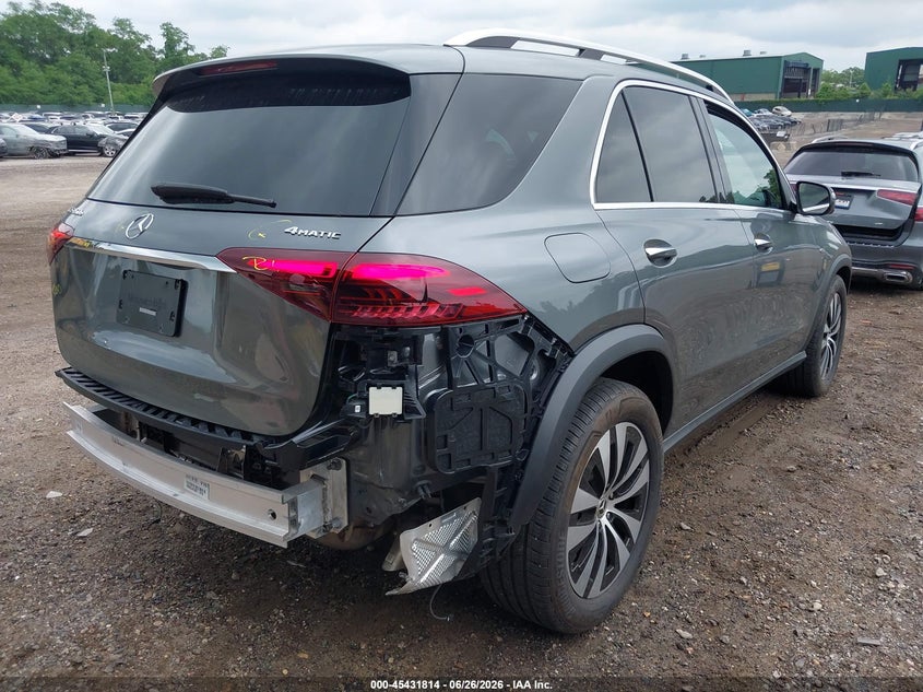 2025 Mercedes-benz VIN 4JGFB4GB5SB393807 IAAI salvage auction — REAR END, Wait Title, sold $38,850 on 2026-08-24 (photo 4)