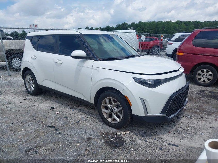 2025 Kia Soul VIN KNDJ23AU1S7949519 IAAI salvage auction — FRONT END, Salvage Title, sold $7,000 on 2026-08-02 (photo 1)