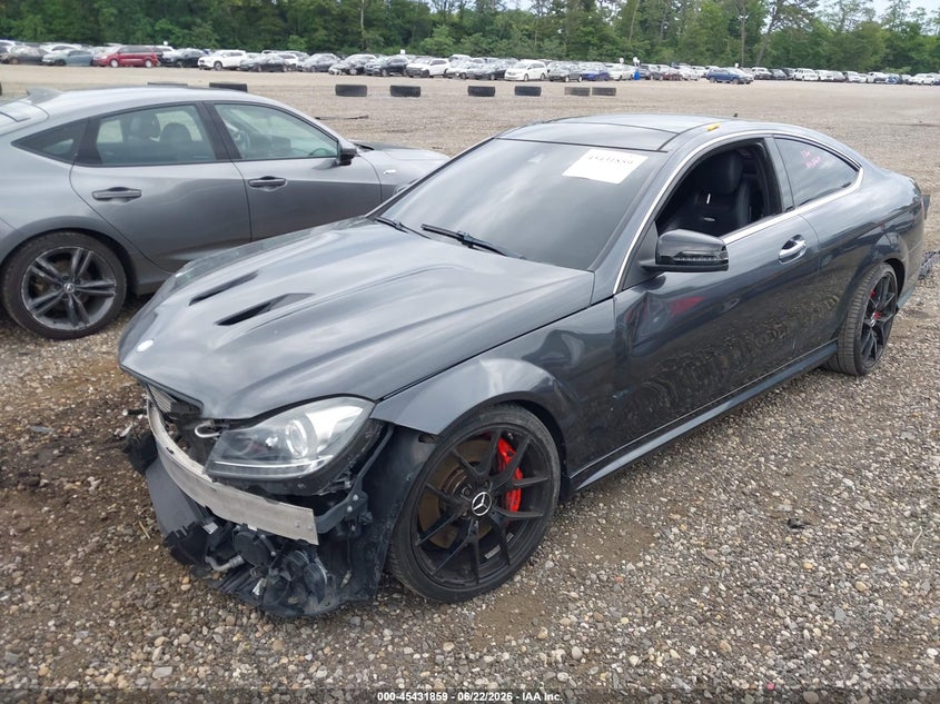 2014 Mercedes-benz VIN WDDGJ7HB7EG171276 IAAI salvage auction — FRONT & REAR, Mv-907A (New York), sold $8,700 on 2026-07-24 (photo 2)