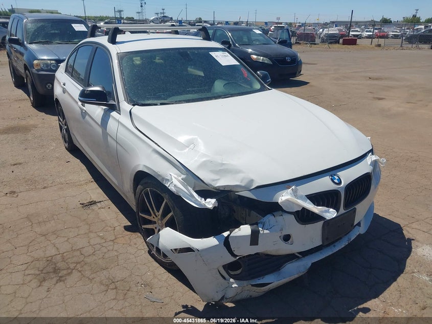 2014 BMW 3er VIN WBA3D3C5XEF099440 IAAI salvage auction — NORMAL WEAR, Clear - Dealer Only (California), sold $400 on 2026-07-08 (photo 1)