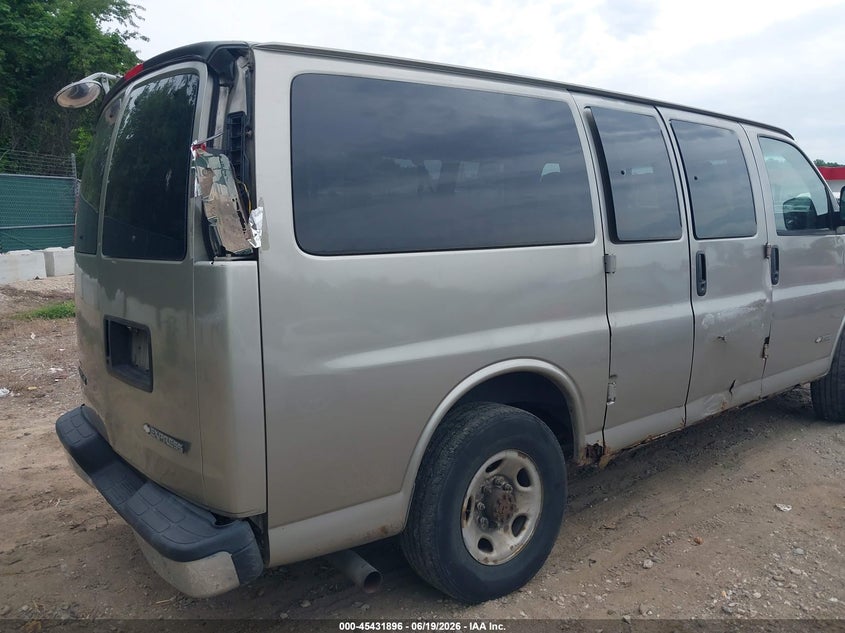 2003 Chevrolet Express 2500 VIN 1GAHG35U731229875 IAAI salvage auction — NORMAL WEAR, Clear (Maryland), sold $325 on 2026-07-09 (photo 6)