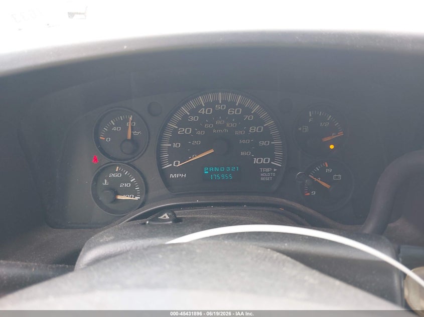 2003 Chevrolet Express 2500 VIN 1GAHG35U731229875 IAAI salvage auction — NORMAL WEAR, Clear (Maryland), sold $325 on 2026-07-09 (photo 7)