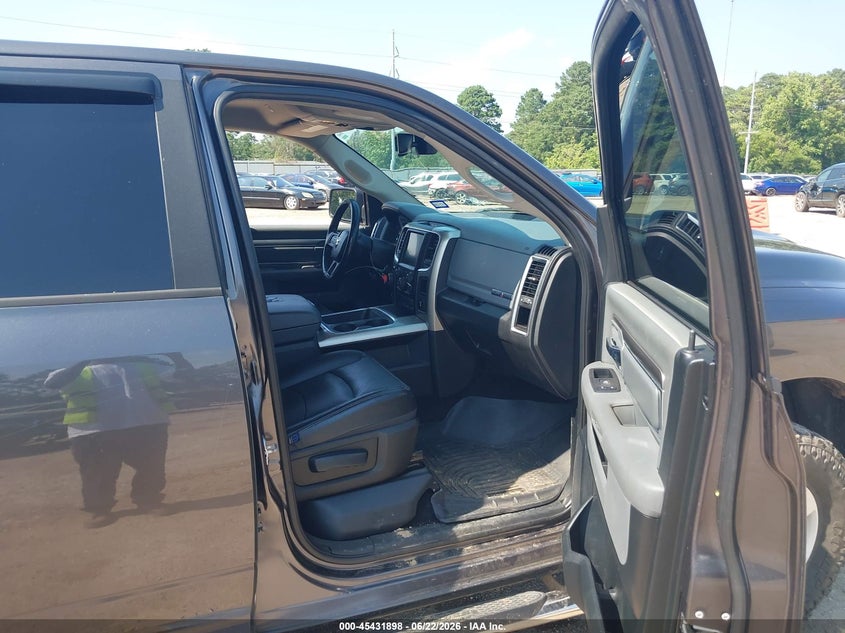 2017 Ram 1500 VIN 1C6RR7LTXHS627498 IAAI salvage auction — LEFT & RIGHT, Original (Texas), sold $6,650 on 2026-09-04 (photo 5)