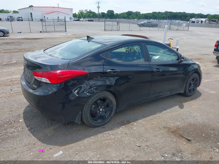 2012 Hyundai Elantra VIN KMHDH4AE5CU459075 IAAI salvage auction — NORMAL WEAR, Original (West Virginia), sold $1,100 on 2026-07-07 (photo 4)