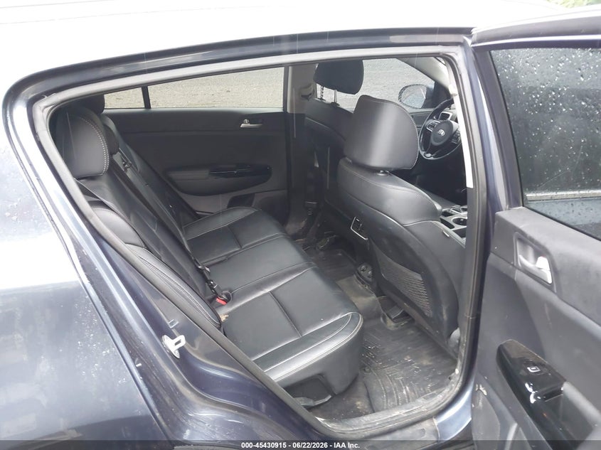 2019 Kia Sportage VIN KNDPNCAC1K7589726 IAAI salvage auction — NORMAL WEAR, Clear (Pennsylvania), sold $2,750 on 2026-07-21 (photo 8)