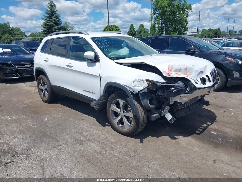 2020 Jeep Cherokee VIN 1C4PJMDX2LD622333 IAAI salvage auction — FRONT END, Clear (Michigan), sold $3,000 on 2026-07-20 (photo 1)