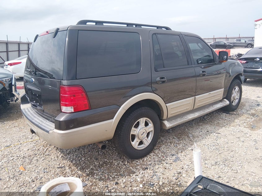 2005 Ford Expedition VIN 1FMPU17575LA13436 IAAI salvage auction — FRONT END, Clear (Arkansas), sold $250 on 2026-07-18 (photo 4)