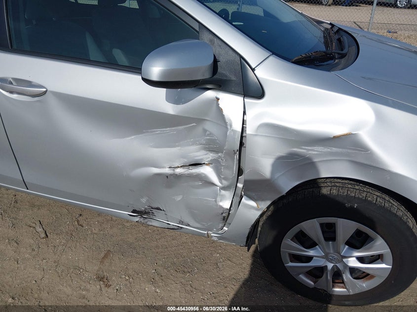 2014 Toyota Corolla VIN 5YFBURHE6EP035026 IAAI salvage auction — NORMAL WEAR, Clear (Illinois), sold $4,525 on 2026-07-29 (photo 6)