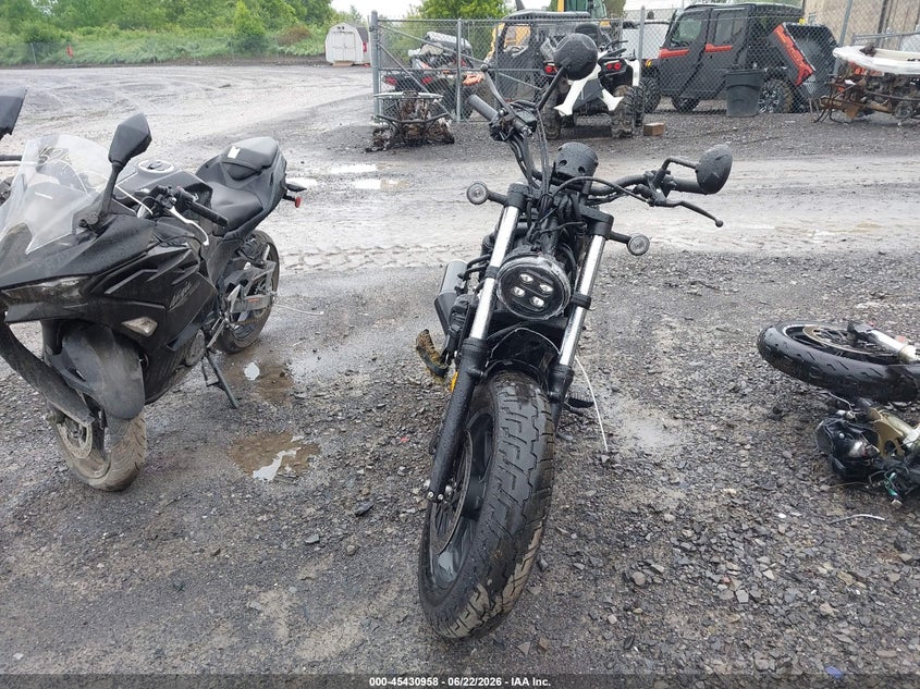 2026 Honda Cm VIN MLHNC535XT5900278 IAAI salvage auction — RIGHT SIDE, Salvage Title, sold $950 on 2026-07-22 (photo 5)