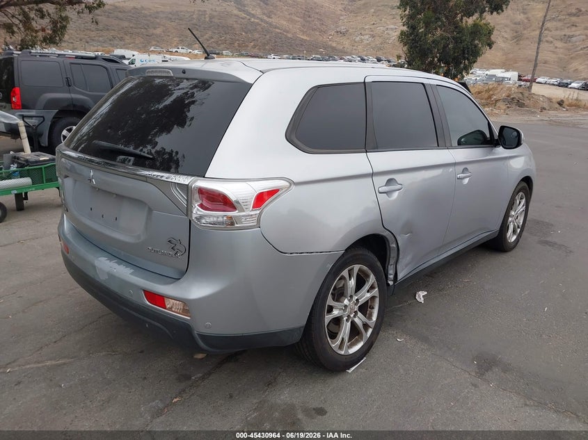 2014 Mitsubishi Outlander VIN JA4AD3A36EZ015232 IAAI salvage auction — RIGHT SIDE, Salvage (California), sold $975 on 2026-07-07 (photo 4)