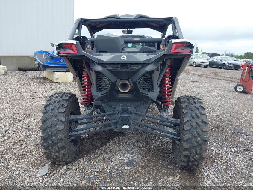 2024 Can-am/ brp Maverick VIN 3JBVGAY48RE001645 IAAI salvage auction — LEFT FRONT, Salvage Title, sold $9,250 on 2026-08-05 (photo 6)