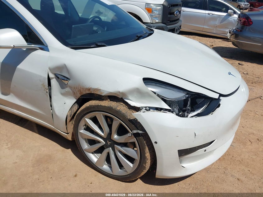 2020 Tesla Model 3 VIN 5YJ3E1EB4LF801521 IAAI salvage auction — RIGHT FRONT, Salvage Title, sold $75 on 2026-07-30 (photo 6)