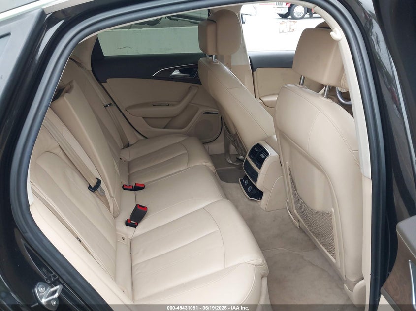 2013 Audi A6 VIN WAUGGAFC0DN130366 IAAI salvage auction — RIGHT SIDE, Salvage Title, sold $925 on 2026-07-21 (photo 8)
