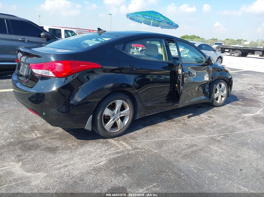 2013 Hyundai Elantra VIN KMHDH4AE4DU738664 IAAI salvage auction — LEFT & RIGHT, Salvage Title, sold $975 on 2026-07-23 (photo 4)