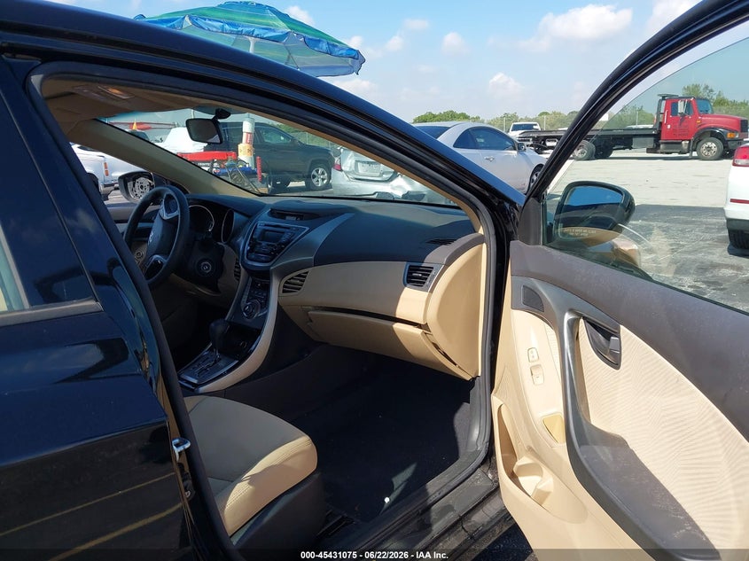 2013 Hyundai Elantra VIN KMHDH4AE4DU738664 IAAI salvage auction — LEFT & RIGHT, Salvage Title, sold $975 on 2026-07-23 (photo 5)