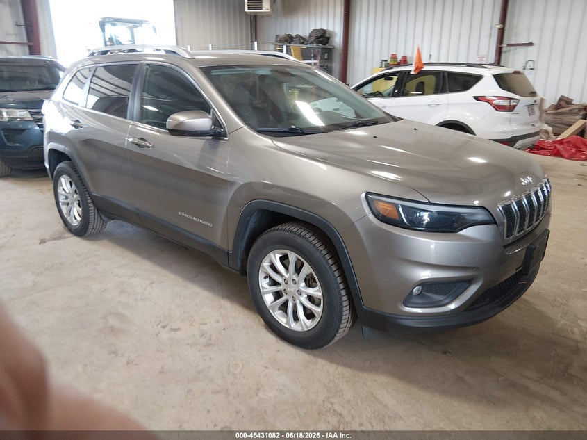 2019 Jeep Cherokee VIN 1C4PJMCB7KD440292 — IAAI salvage auction photo