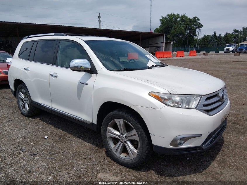 2011 Toyota Highlander VIN 5TDYK3EH3BS033586 IAAI salvage auction — NORMAL WEAR, Salvage (Ohio), sold $4,550 on 2026-07-15 (photo 1)