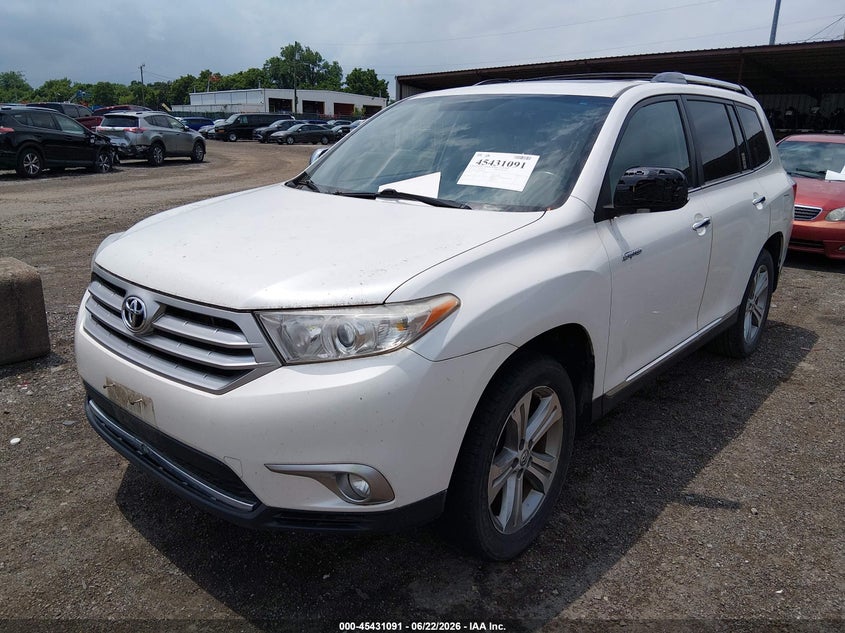 2011 Toyota Highlander VIN 5TDYK3EH3BS033586 IAAI salvage auction — NORMAL WEAR, Salvage (Ohio), sold $4,550 on 2026-07-15 (photo 2)