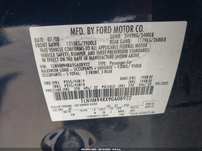 2009 Lincoln Mks VIN 1LNHM94RX9G608922 IAAI salvage auction — FRONT & REAR, Salvage (Oregon), sold $725 on 2026-07-09 (photo 9)