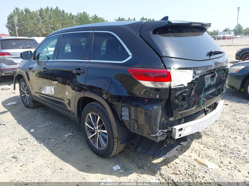 2019 Toyota Highlander VIN 5TDJZRFH2KS575387 IAAI salvage auction — FRONT & REAR, Salvage (Virginia), sold $5,400 on 2026-07-12 (photo 3)