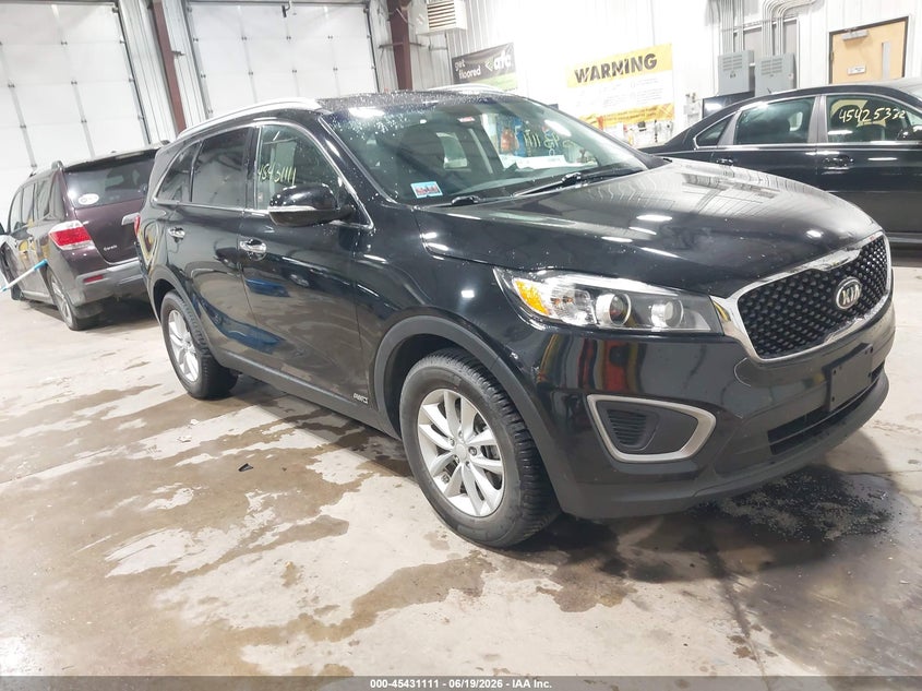 2016 Kia Sorento VIN 5XYPGDA34GG093586 IAAI salvage auction — REAR END, Salvage (North Dakota), sold $1,550 on 2026-07-23 (photo 1)