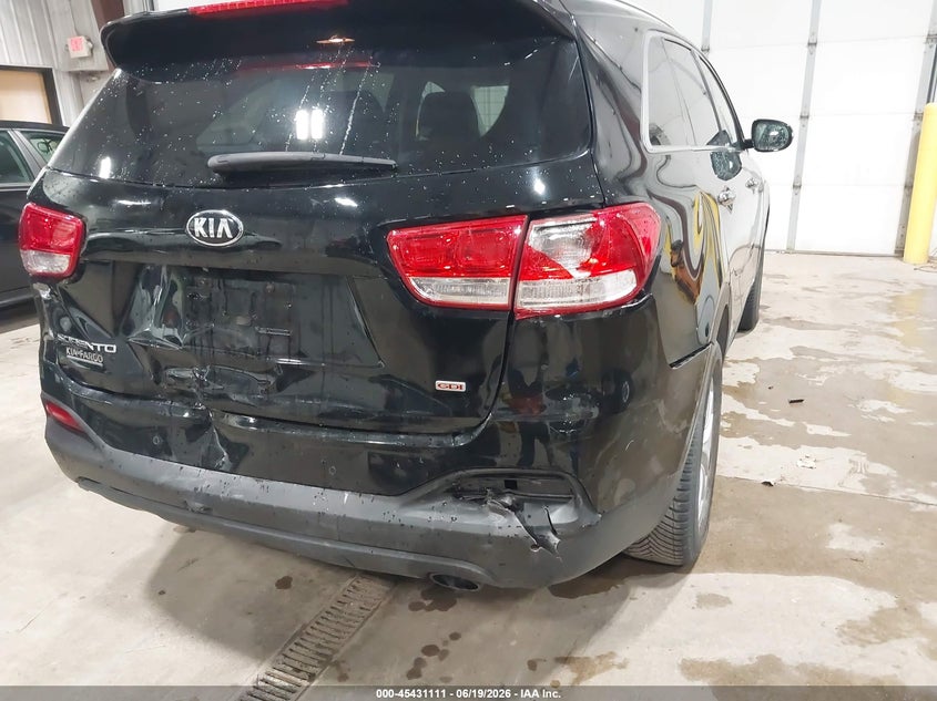 2016 Kia Sorento VIN 5XYPGDA34GG093586 IAAI salvage auction — REAR END, Salvage (North Dakota), sold $1,550 on 2026-07-23 (photo 6)