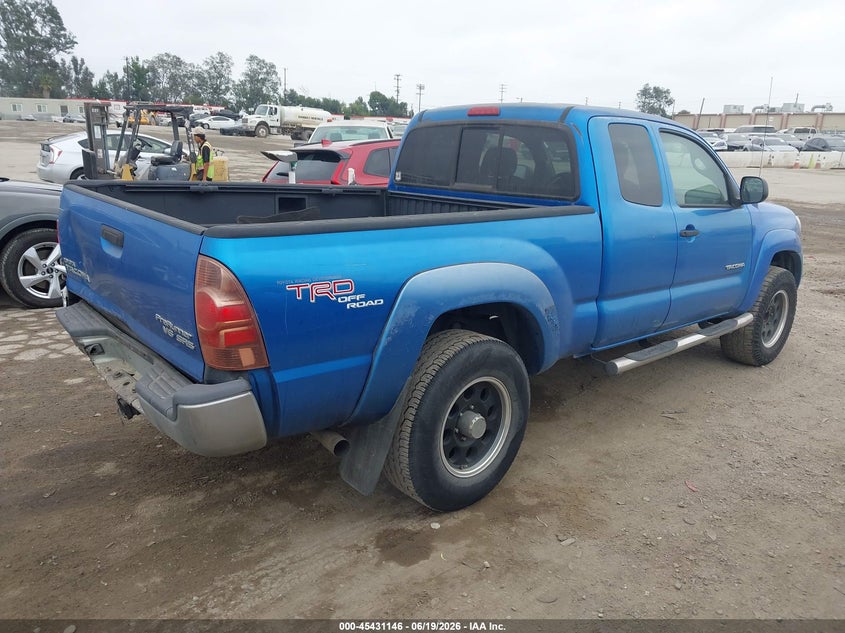 2007 Toyota Tacoma VIN 5TETU62N57Z433692 IAAI salvage auction — REAR END, Salvage (California), sold $3,150 on 2026-07-08 (photo 4)